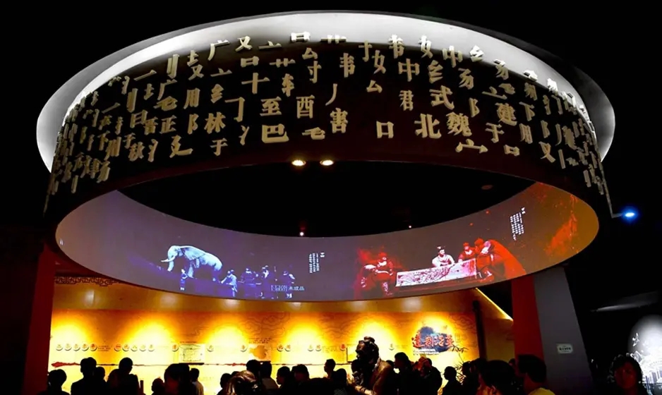 展廳設計：色彩搭配與氛圍營造